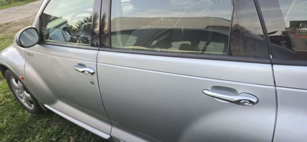 Drzwi  maska klapa silnik2,0 automat  Chrysler PT Cruiser części