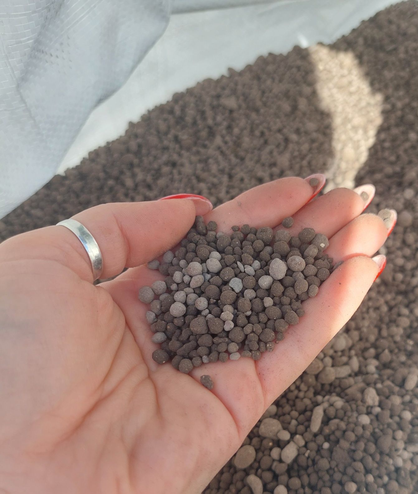Czarna Aktywna Kreda nawozów granulowane 600kg