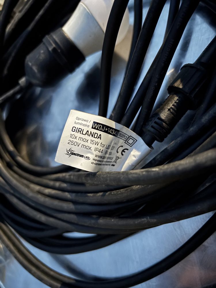Girlanda świetlna spectrumLED 20 metrów + 20 żarówek wifi RGB
