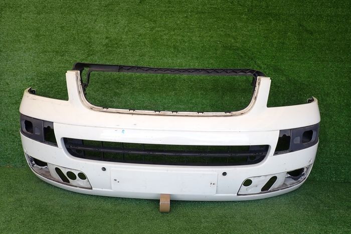 VW T5 03-10 zderzak przedni przód