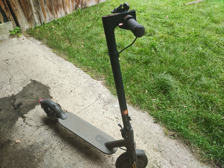 Hulajnoga elektryczna Xiaomi mi electric scooter .