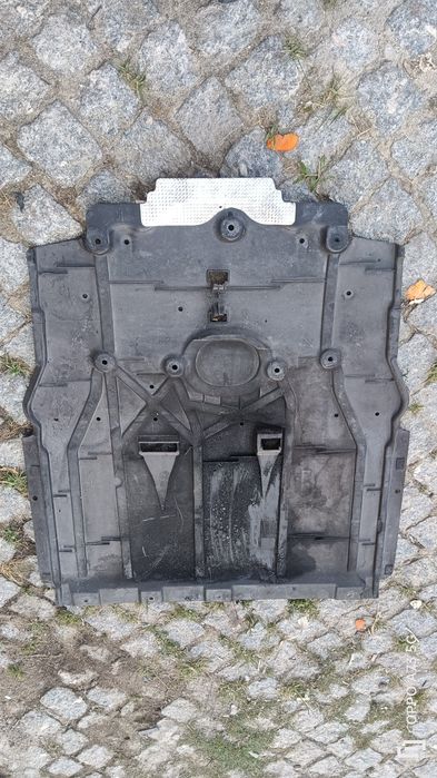 Blindagem motor proteção Mercedes w247 w177 w447