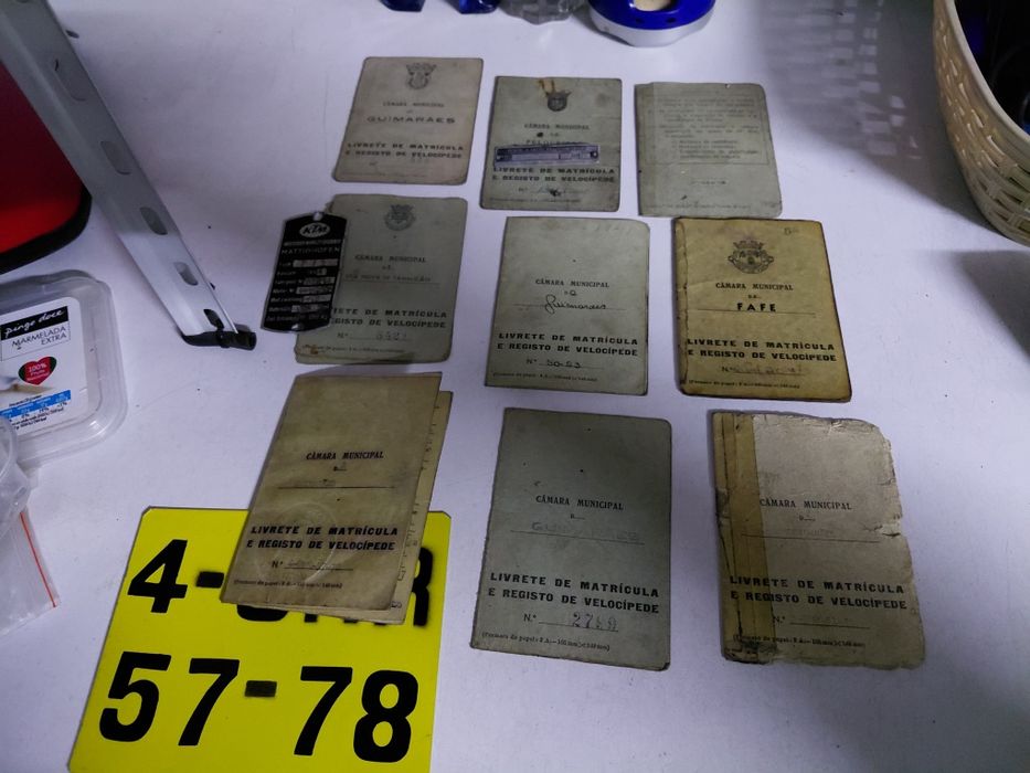 Livretes antigos de motorizadas