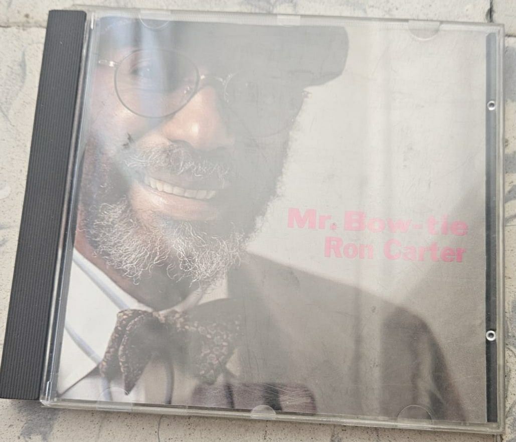 CD Ron Carter - Mr Bow Tie
