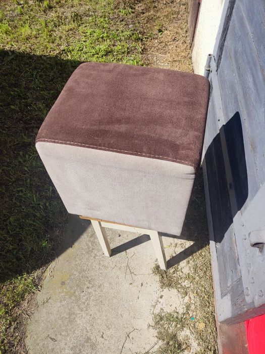 Pufa podnóżek 4 sztuki