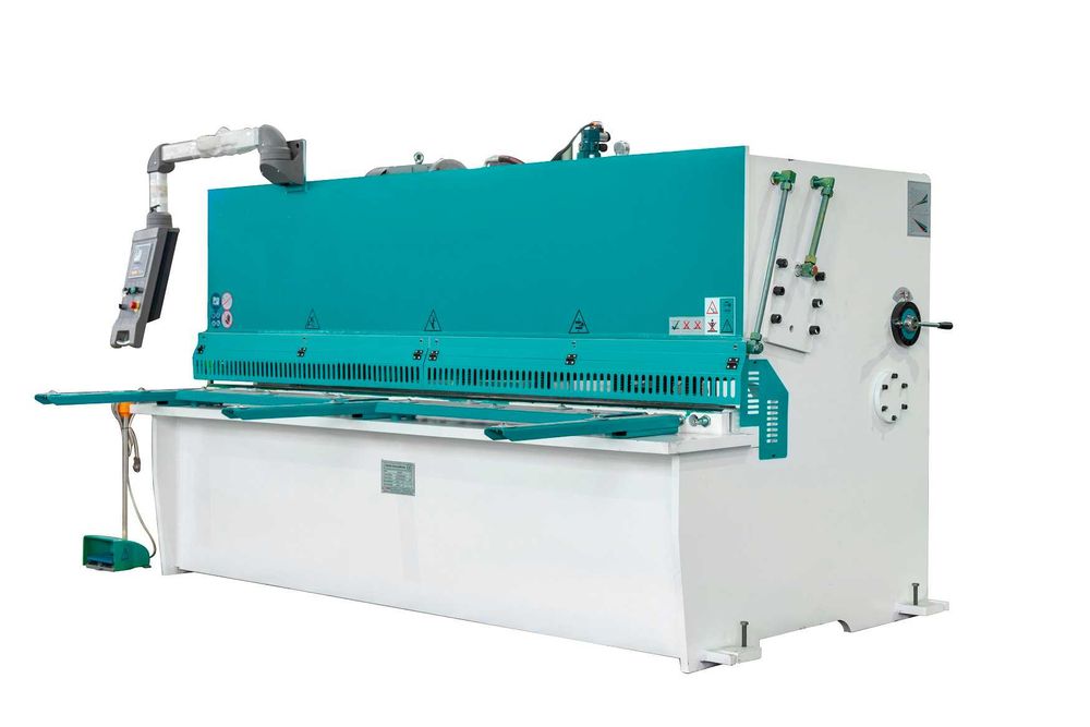 Gilotyna hydrauliczna do blachy 6x3200mm PRAWER