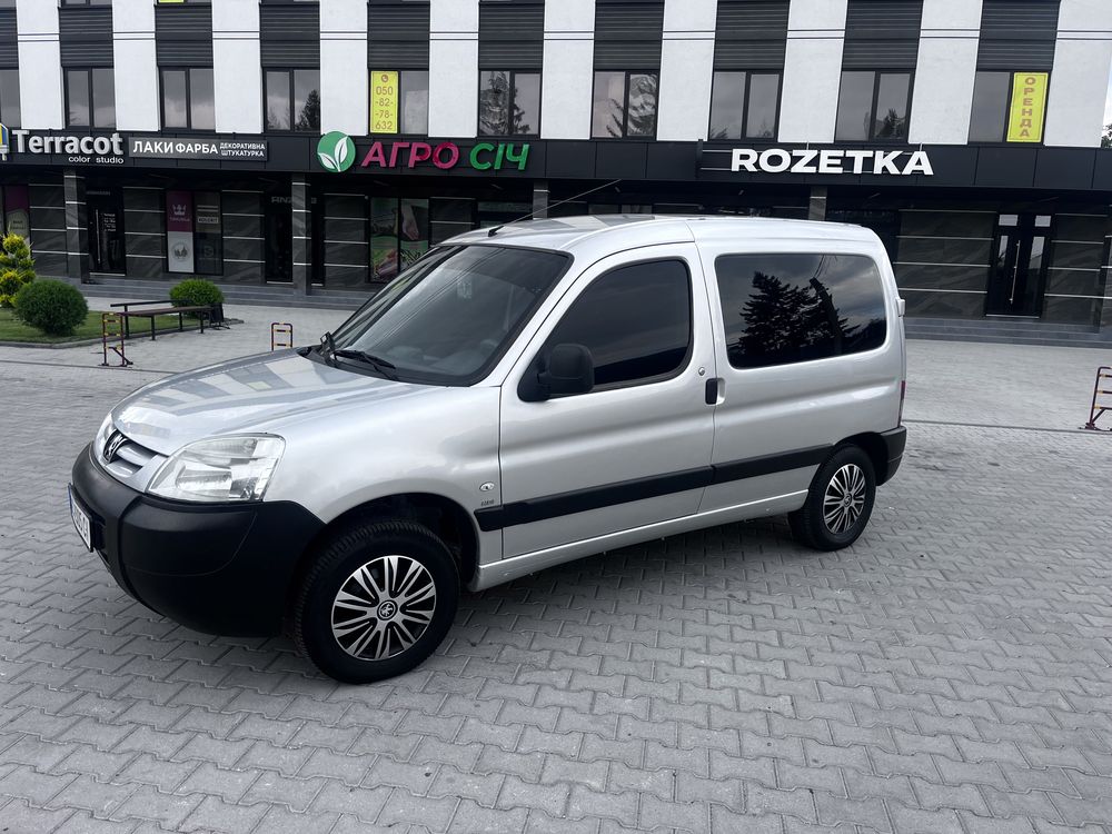 Продам Пежо Партнер 1.6 дізель