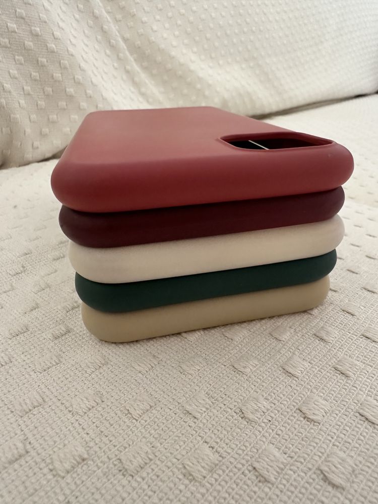 Capas + pelicula de vidro IPhone 11 (conjunto)