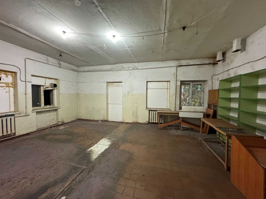 Продаж приміщення під склад/виробництво по вул. Чорновола