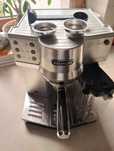 Ekspres kolbowy DeLonghi