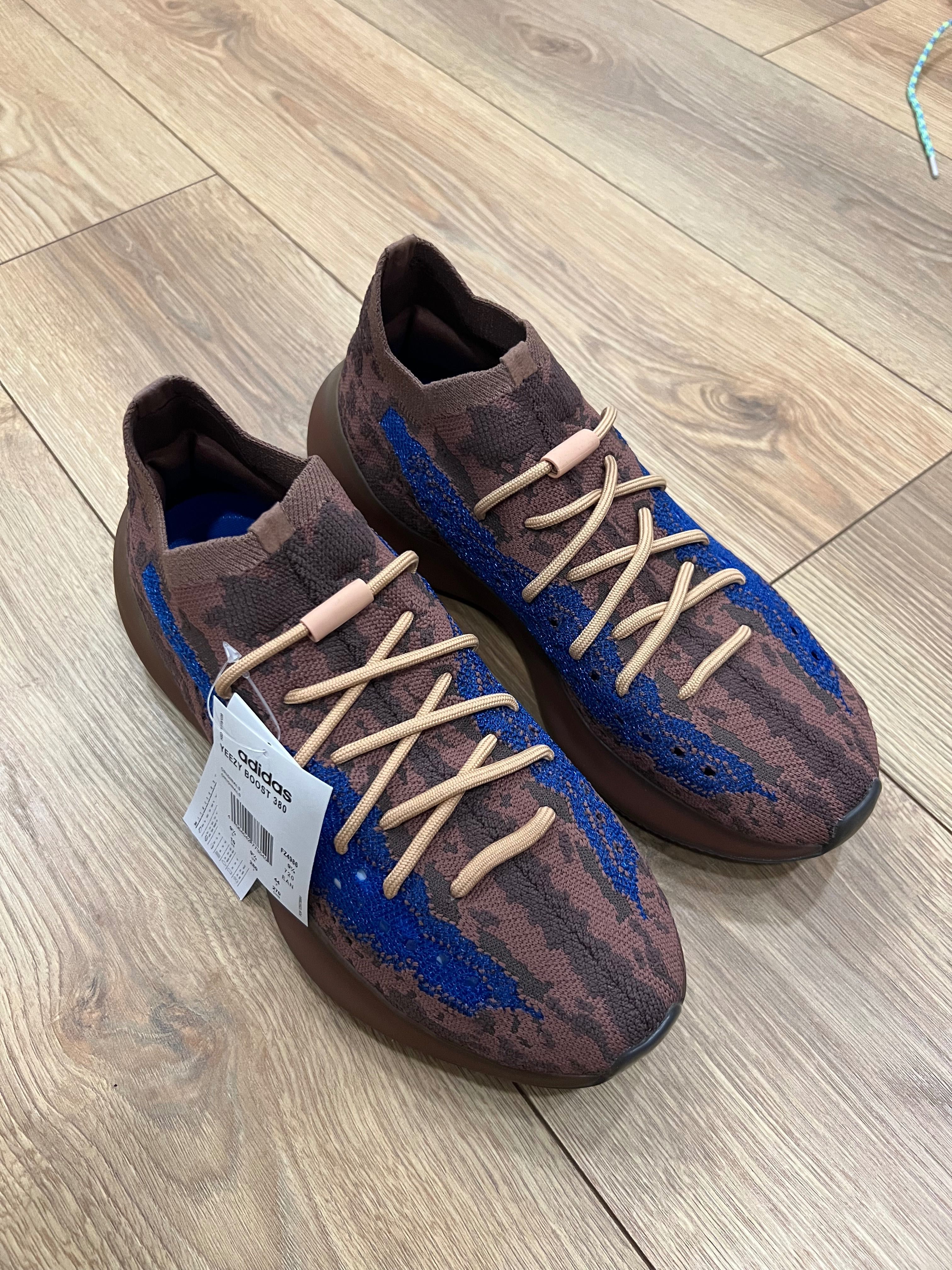 Sneakersy Adidas Yeezy Boost 380, 44, azure