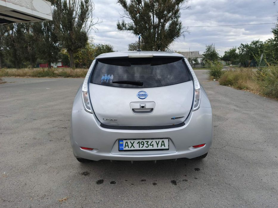 Nissan leaf 2014 Вебасто, рестайлінг.