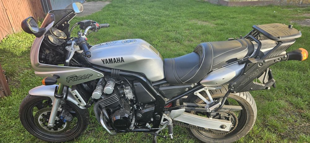 Yamaha fazer 2000r