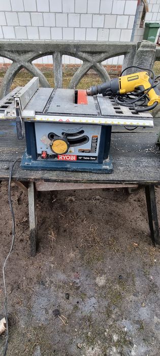 Pilarka solowa Ryobi 110v