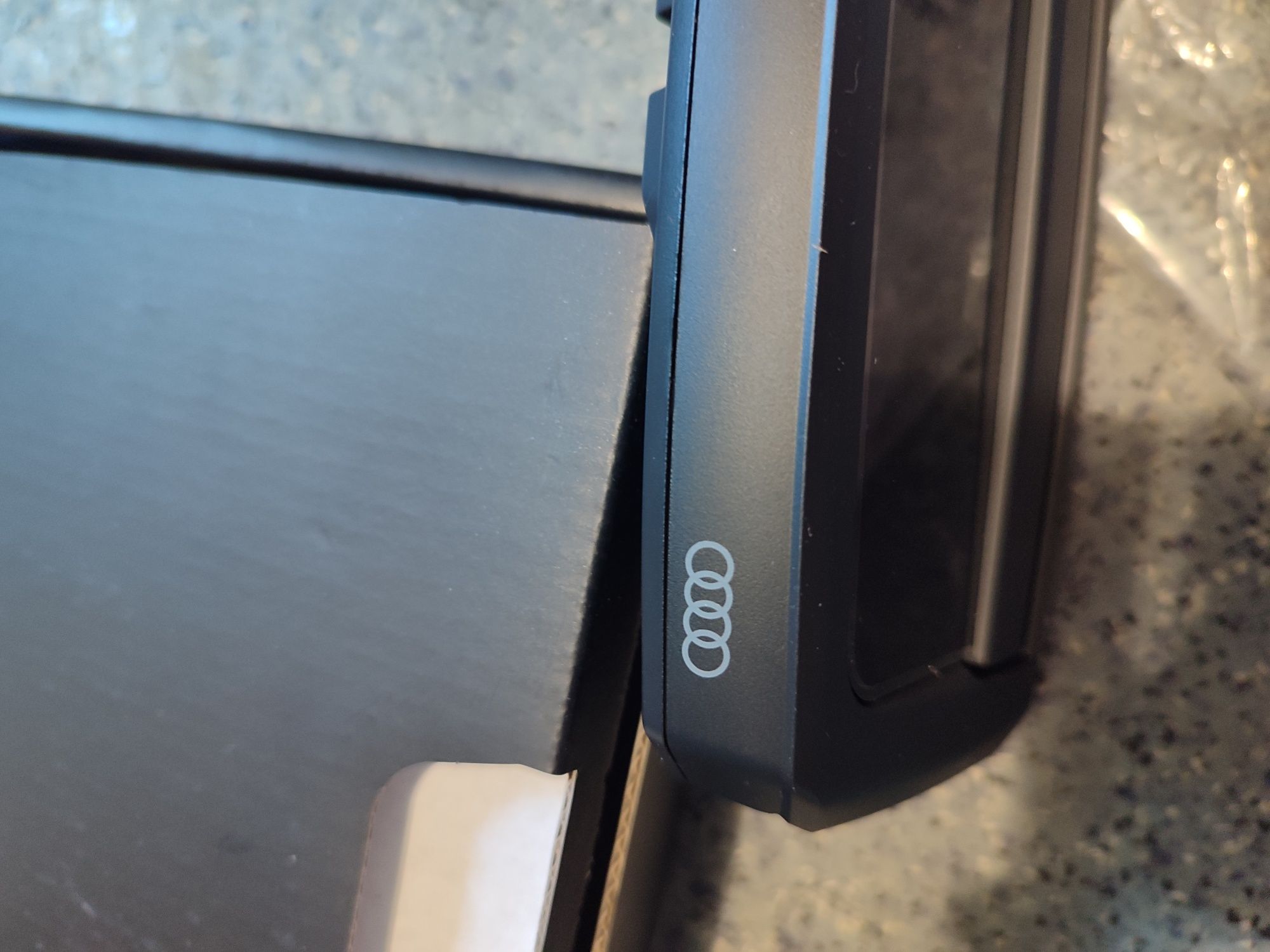 Проекционный дисплей Ауди Head-UP Audi  8V0051604