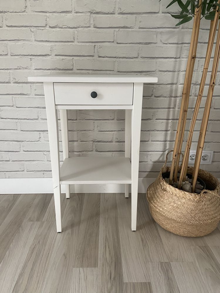 Stolik nocny hemnes ikea