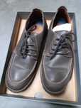 Sapatos castanhos Homem,  marca "Hush Puppies"