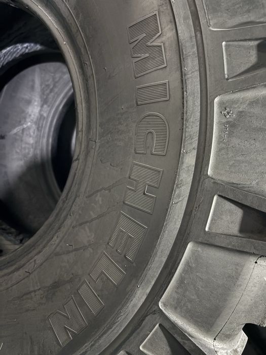 Шина бв вантажна 325/85R16 Michelin XML ( 16 шт)
