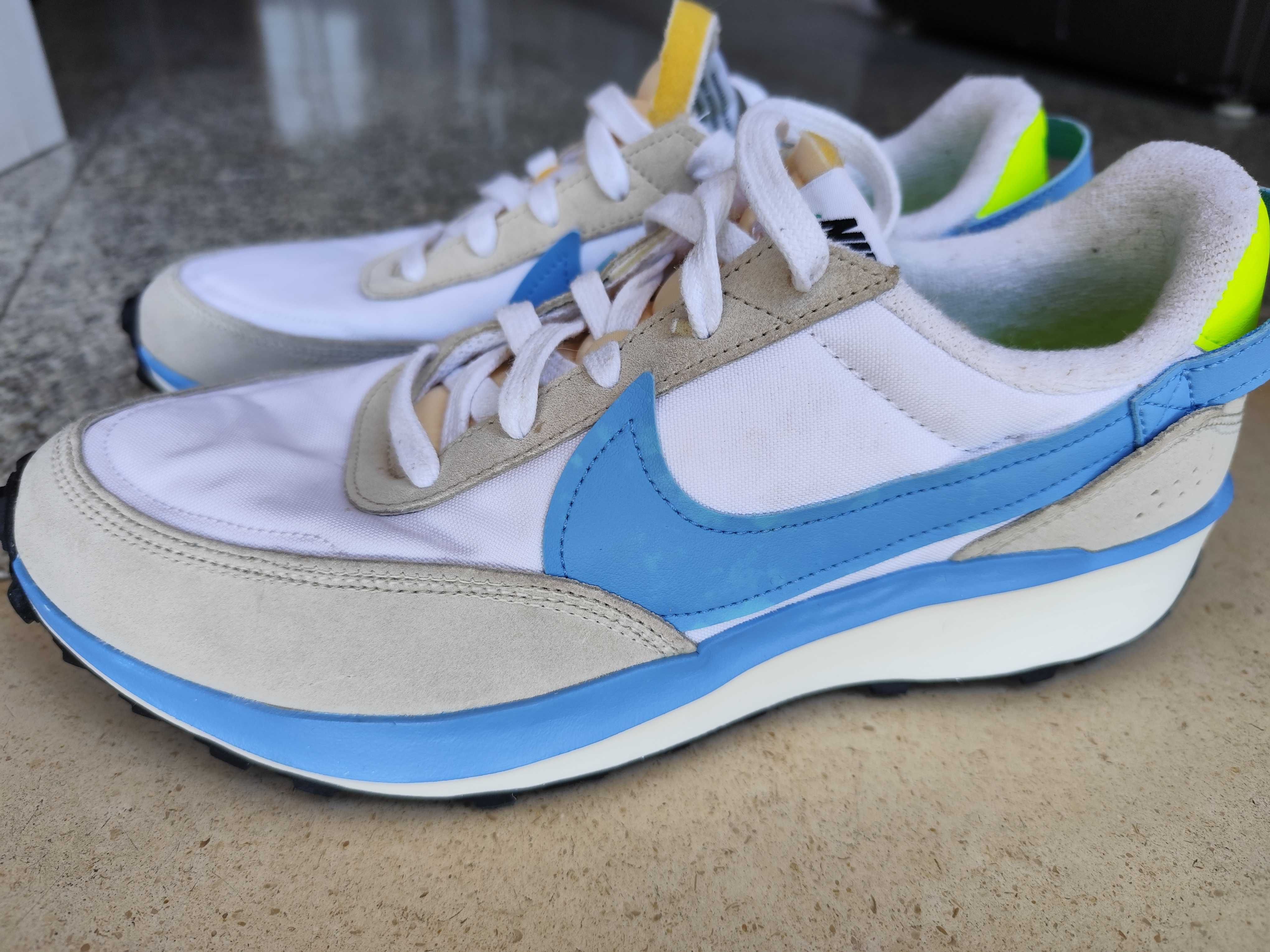 Nike Waffle Debut