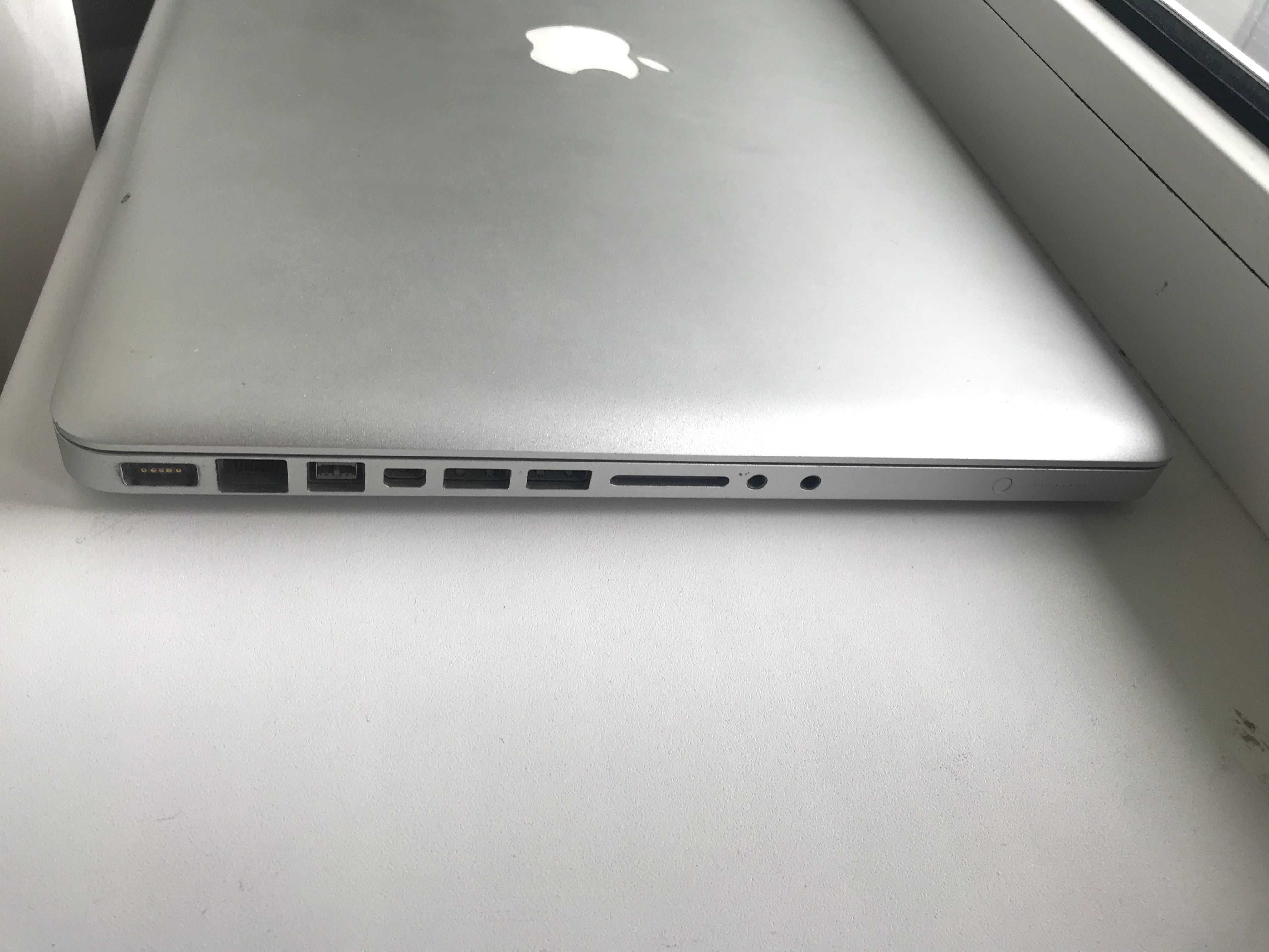 MacBook Pro 15" A1286 2010 року