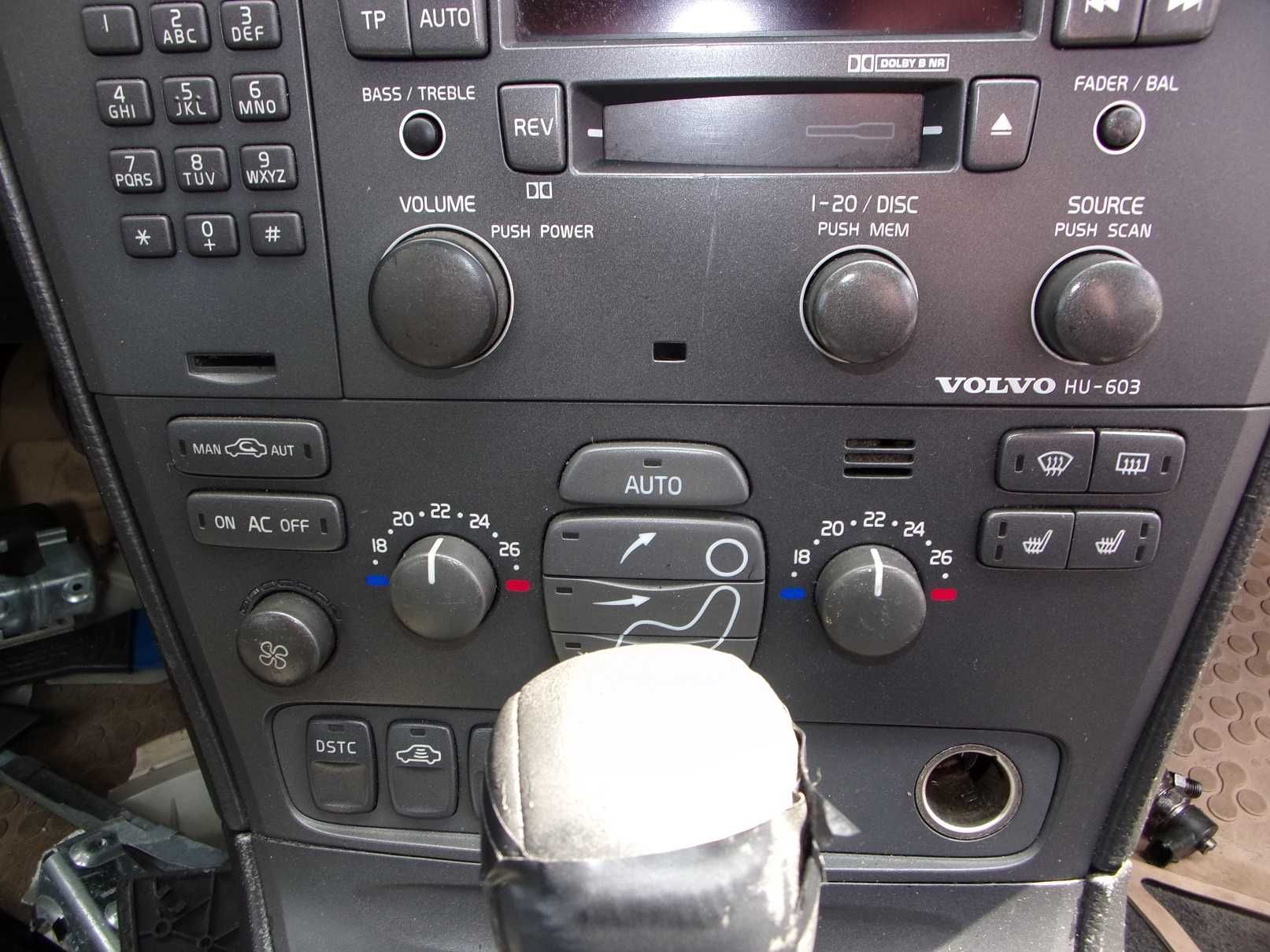 Radio cd kaseta HU-603 Volvo S60 I V70 II xc70 00-09r