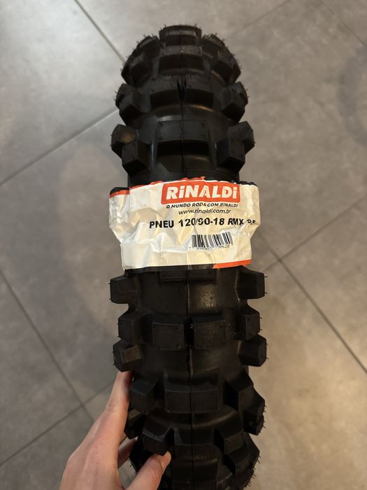 Pneu Rinaldi 120/90 r18 RMX 35