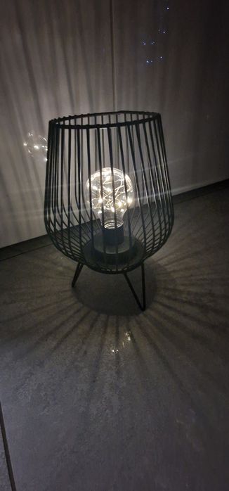 Lampka na baterie