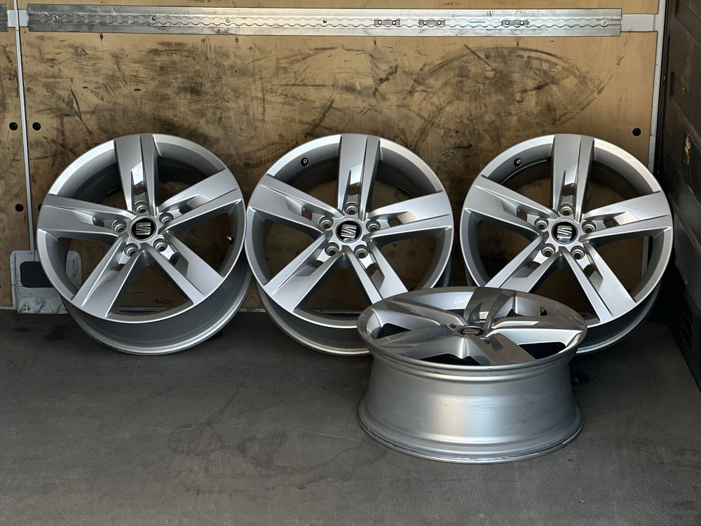 Диски seat 5 112 R17 Leon cupra Volkswagen Golf GTI Skoda Octavia