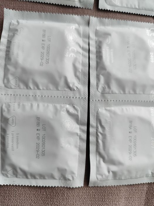Prezerwatywy kondom zabezpieczenie Durex