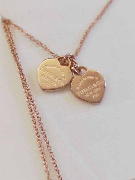 Naszyjnik z serduszkami różowe złoto T&Co