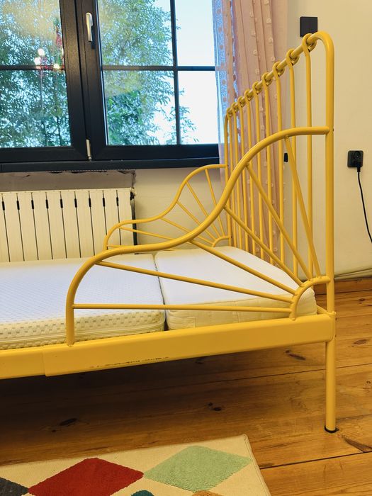 Ikea Minnen łóżko z materacem dzieciece 80x200 żółte rzadki kolor