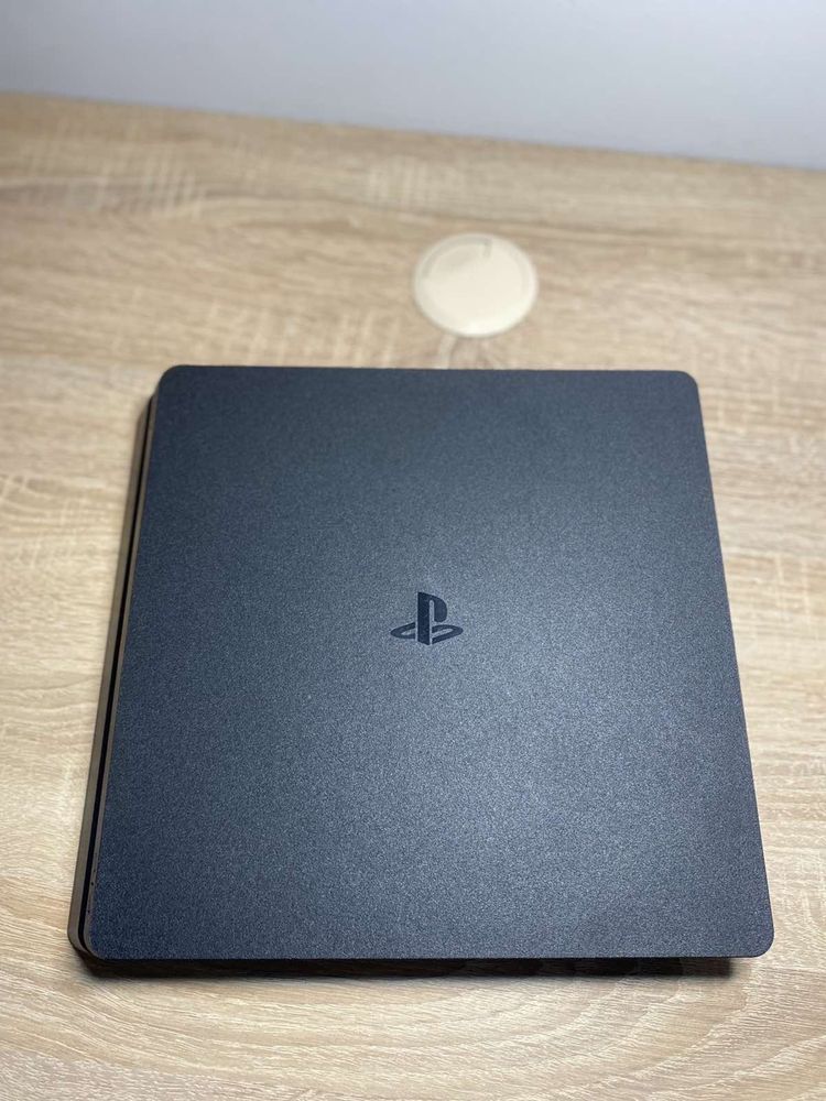 Продається Playstation 4 1Tb з багатьма іграми