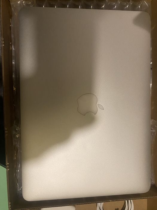 Apple airbook i7 SSD 1Tb