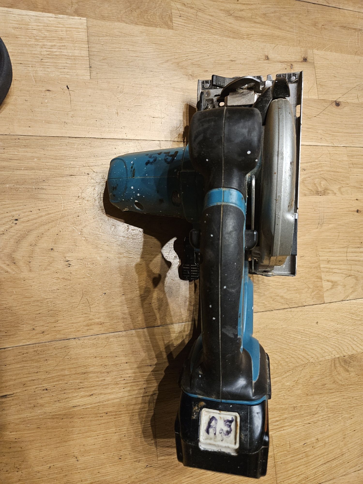 Sprzedam Makita dss 501