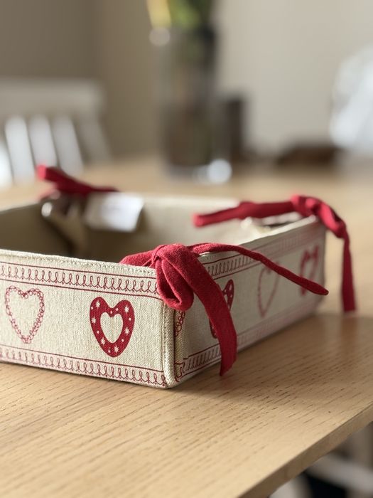 Koszyk koszyczek świąteczny święta rozkładany