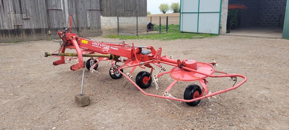 Przetrząsarka LELY LOTUS Stabilo 520 ( kuhn,krone )