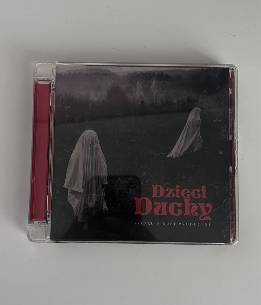 Szpaku Dzieci Duchy z wlepami