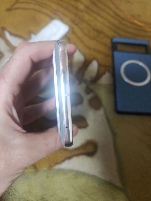 Google Pixel 7pro,12/256,Neverlock