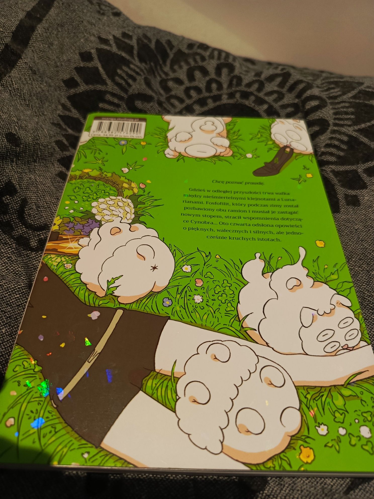 Nowa manga. Kraina klejnotów Tom 4
