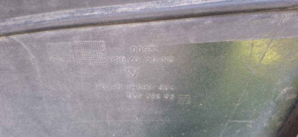 Zderzak Opel Zafira A