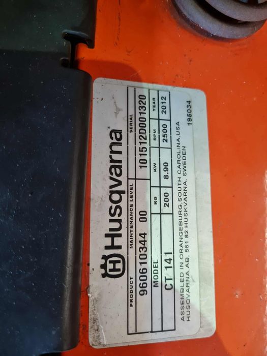 Kosiarka ciągnikowa Husqvarna CT 141 o mocy 15,5 KM