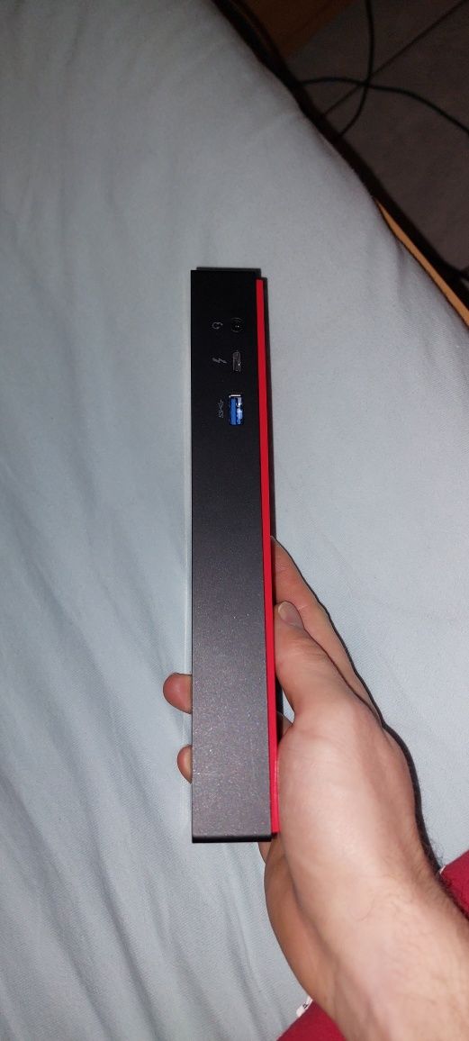 Stacja dokująca thinkpad thunderbolt 3 generacja 3 . Zasilacz komplet