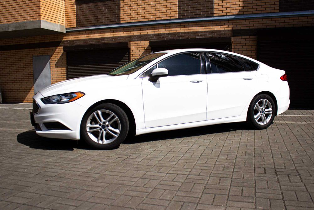 Ford Fusion 2.5 Газ/Бензин 2018