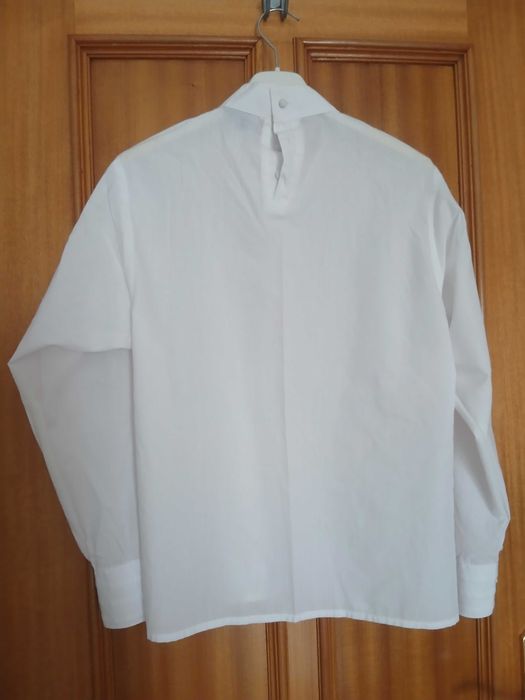 Traje académico feminino da Covilhã