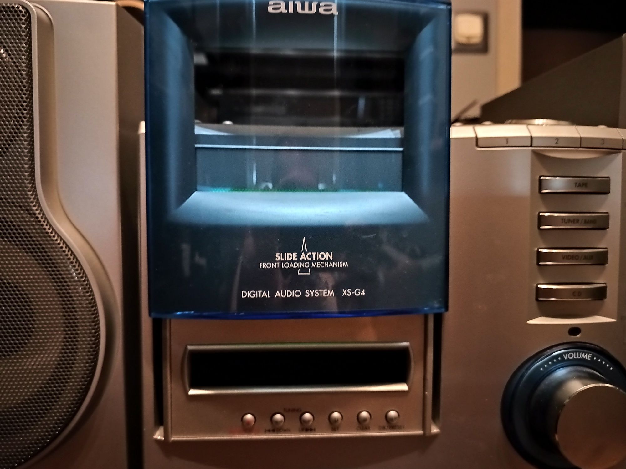 Wieża Aiwa XS-G4
