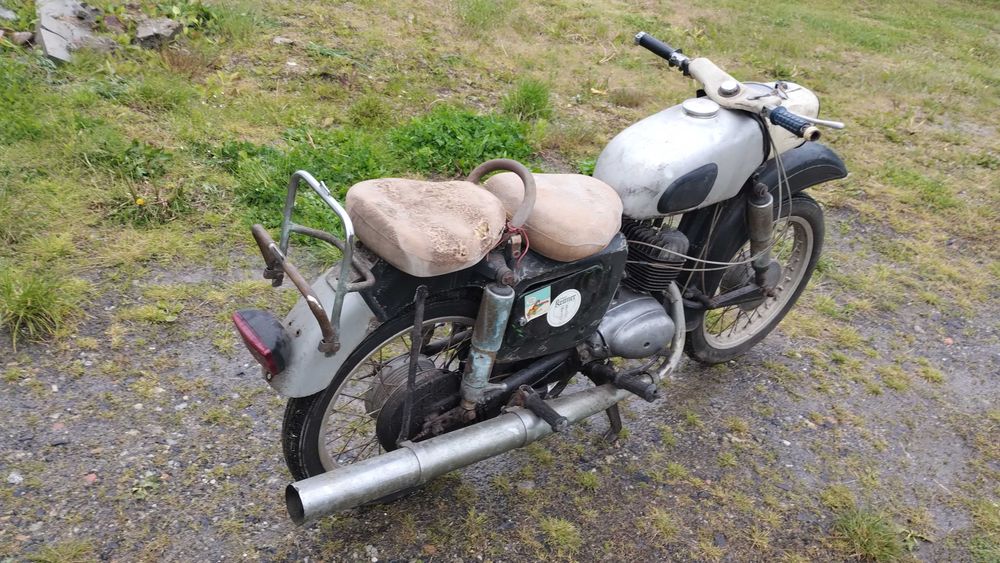 Motor Motocykl MZ ES 150 z Niemiec 1975r na chodzi ZSCHOPAU Trophy