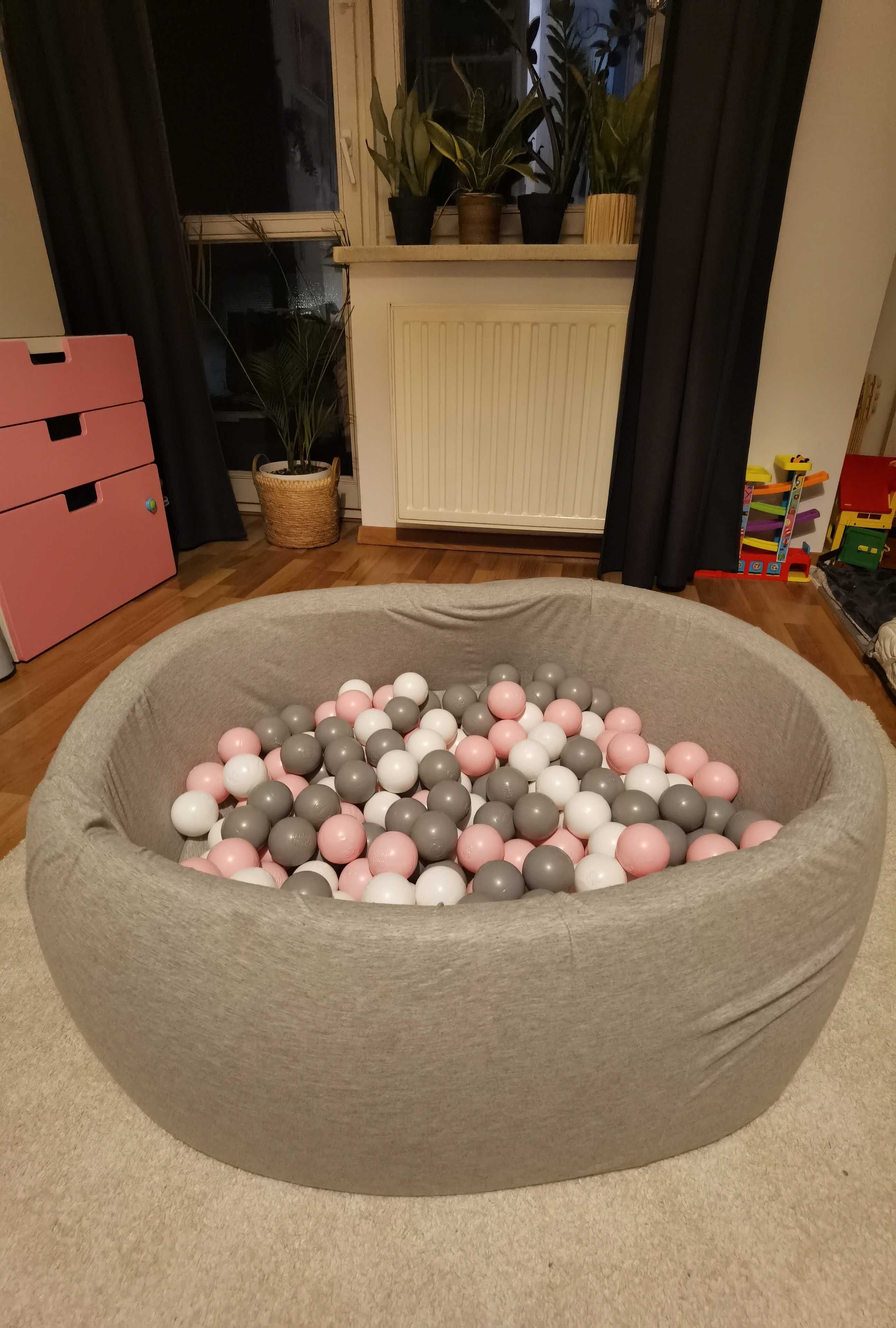 Suchy basen z kulkami Smyk szary kulki różowe białe szare 90 cm
