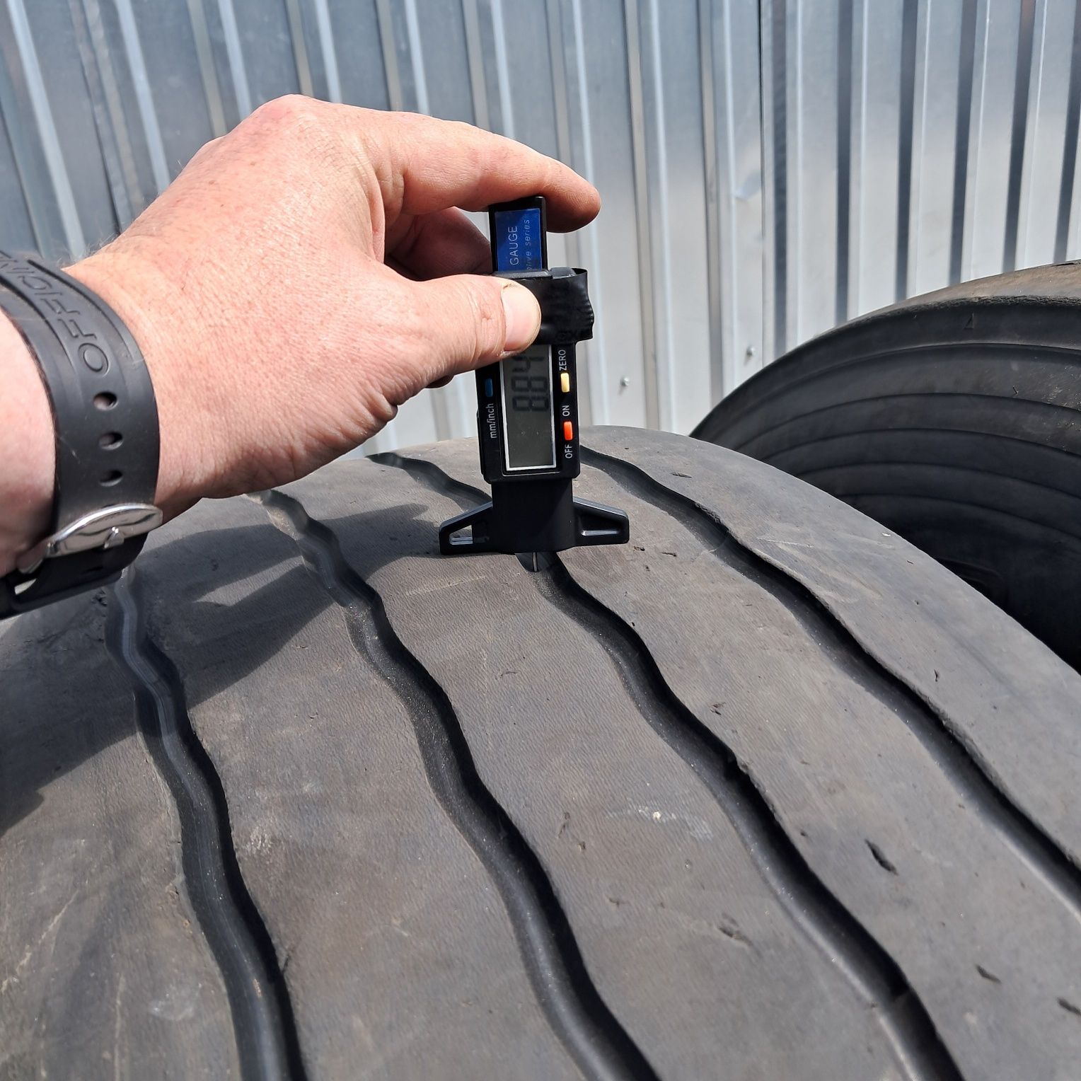 385/65R22,5 SAVA/Debica Шини бу