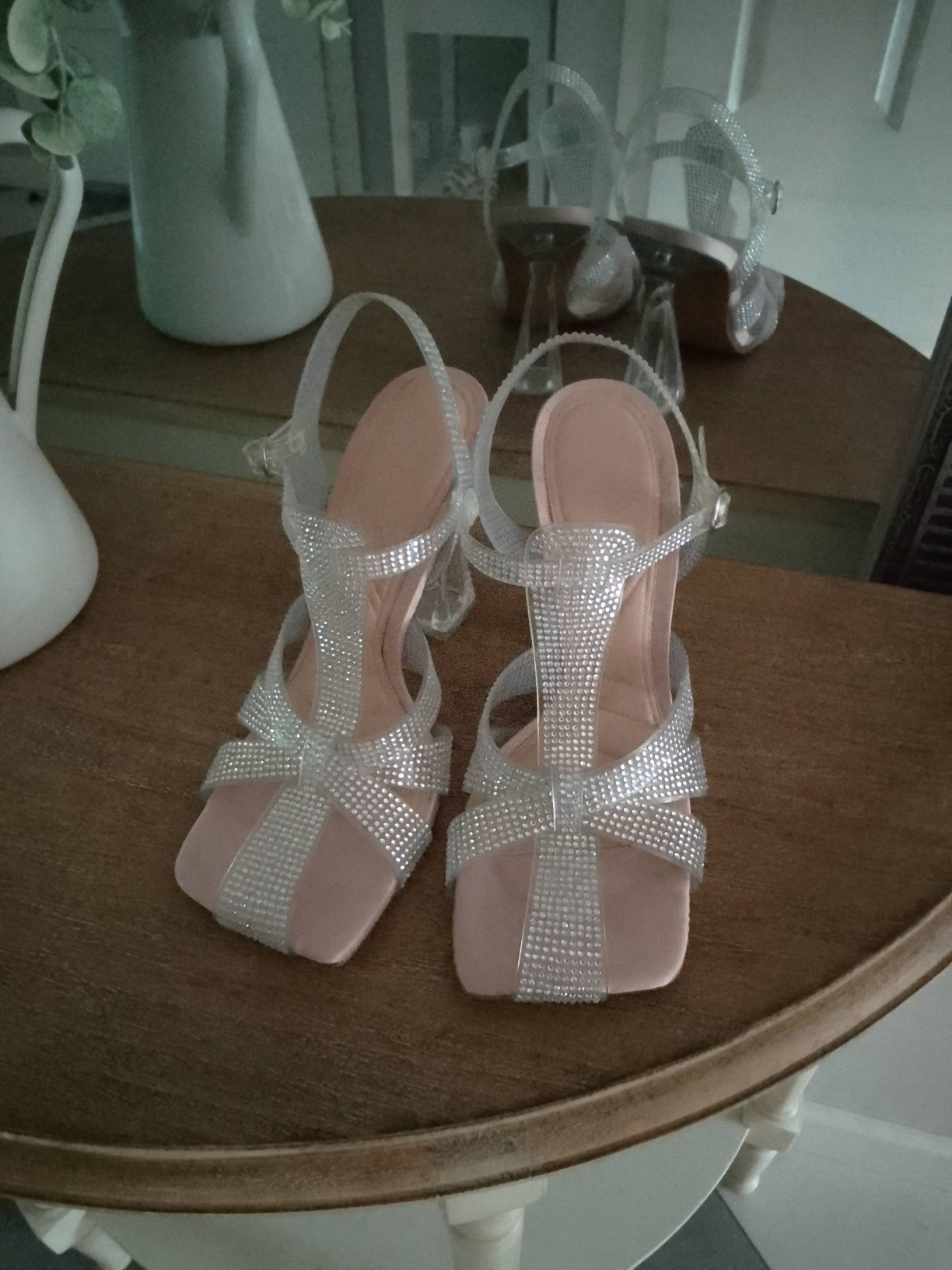 Buty sandały ZARA jak nowe cyrkonie rozm 38