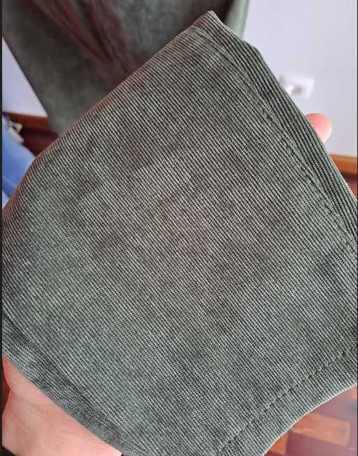 Calça de bombazine fino verde seco